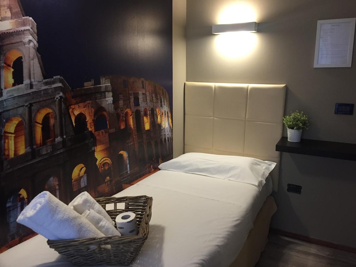 Hotel Domus Tiberina Rome Luaran gambar
